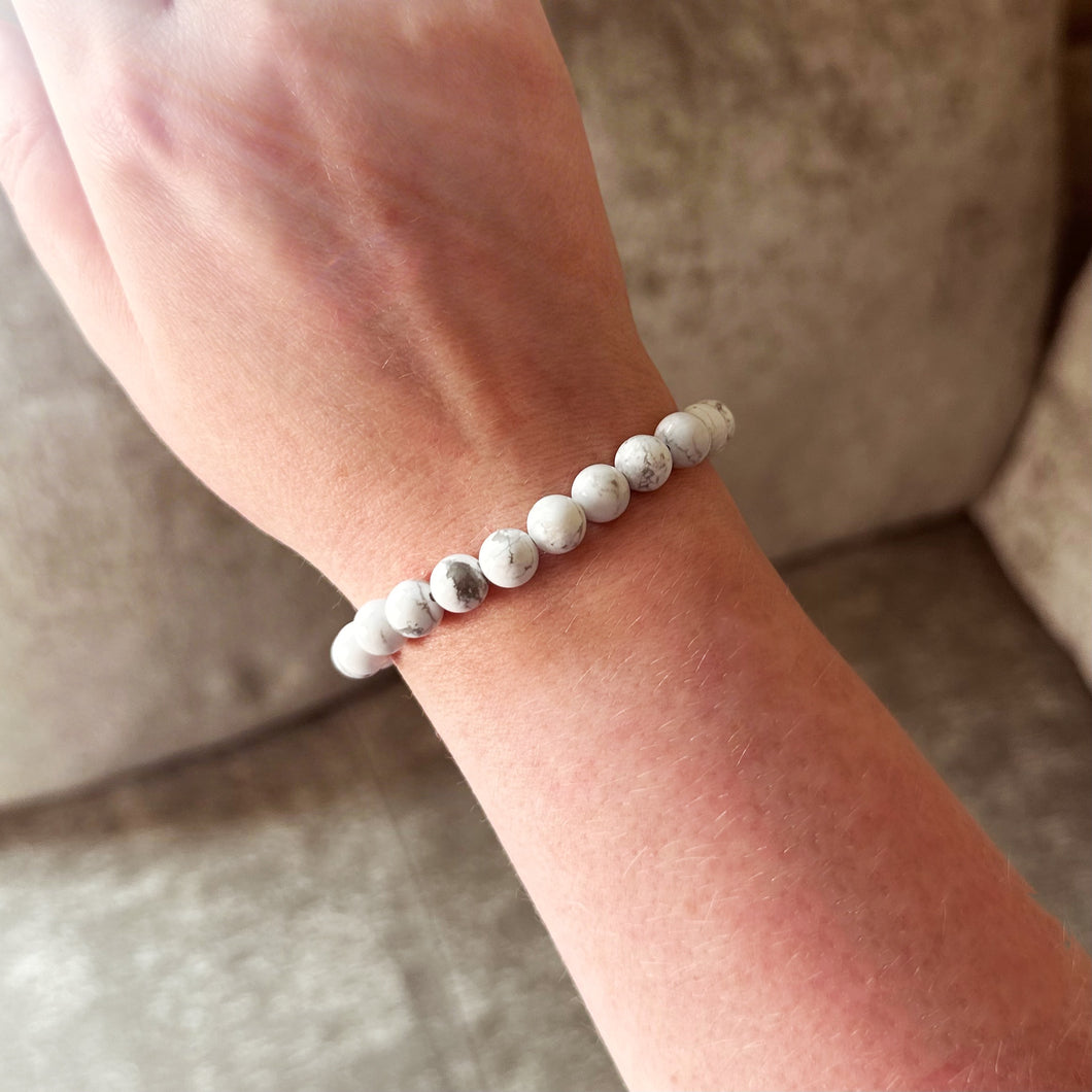 Howlite Bead Bracelet